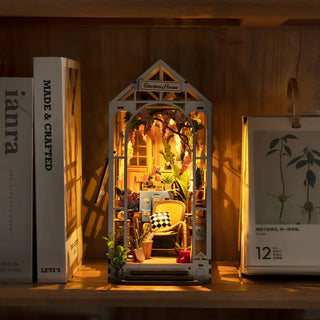 Garden House Book Nook 176 brikker 3D-puslespil
